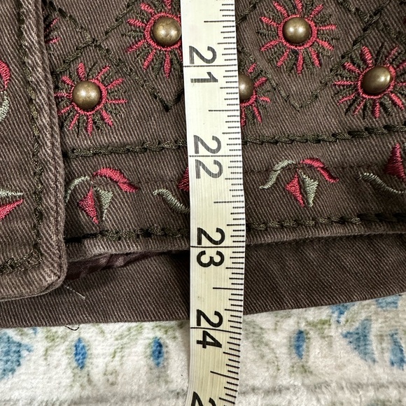 Vintage Brown Grunge Embroidered Unique Funky Embellishmed Button Denim Jacket - Picture 6 of 7